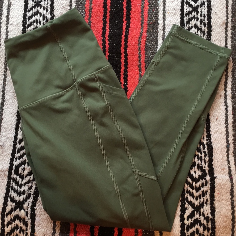 Victoria’s Secret Sport Capri Workout Legging